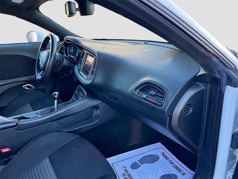 Used 2022 Dodge Challenger R/T Scat Pack image 28