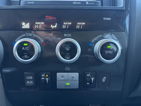 Used 2016 Toyota Sequoia Limited AWD/4WD image 19