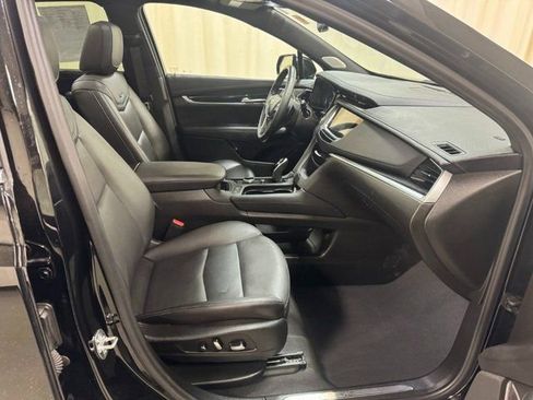 Used 2025 Cadillac XT5 Premium Luxury image 26