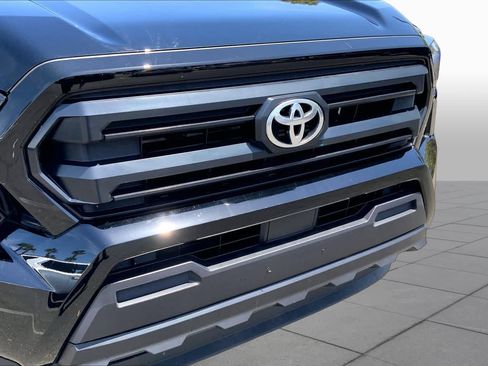Certified 2025 Toyota Tacoma SR RWD image 28