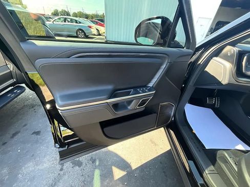 Used 2023 Rivian R1S Adventure AWD/4WD image 14