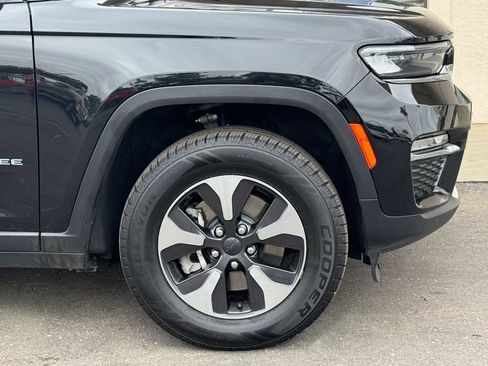 Used 2024 Jeep Grand Cherokee Limited 4xe AWD/4WD image 2