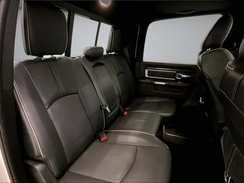 Used 2018 RAM 1500 Limited image 26