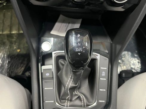 New 2026 Volkswagen Taos S image 15