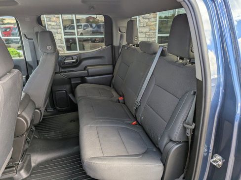 Used 2019 Chevrolet Silverado 1500 Custom Trail Boss w/ Custom Convenience Package AWD/4WD image 20
