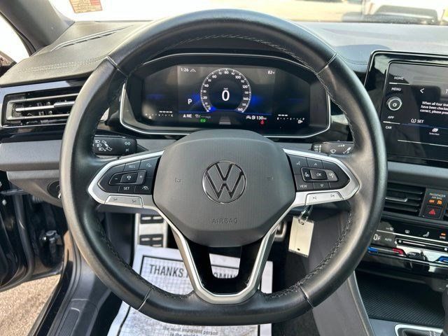 Used 2025 Volkswagen Jetta Sport FWD image 16