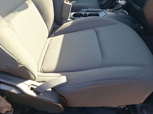 Used 2020 Jeep Gladiator Sport w/ Quick Order Package 24S image 36