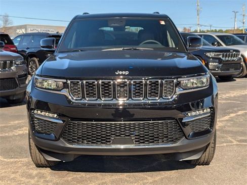 New 2025 Jeep Grand Cherokee Limited image 3