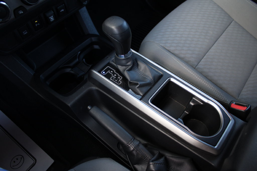 Used 2023 Toyota Tacoma SR5 AWD/4WD image 18