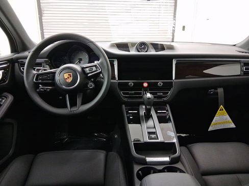 Used 2026 Porsche Macan S AWD/4WD image 13