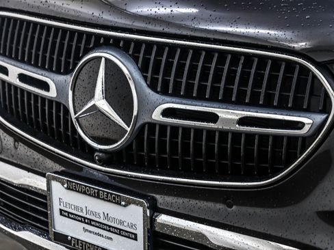 Certified 2025 Mercedes-Benz GLC 300 image 15