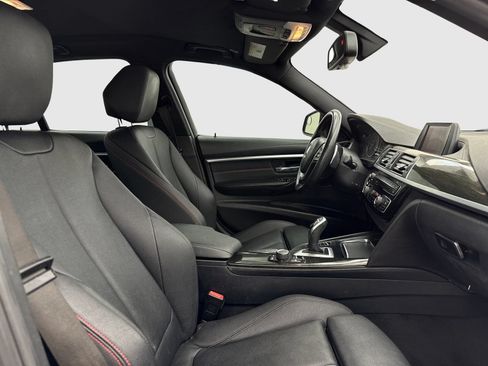 Used 2018 BMW 330i Sedan RWD image 39