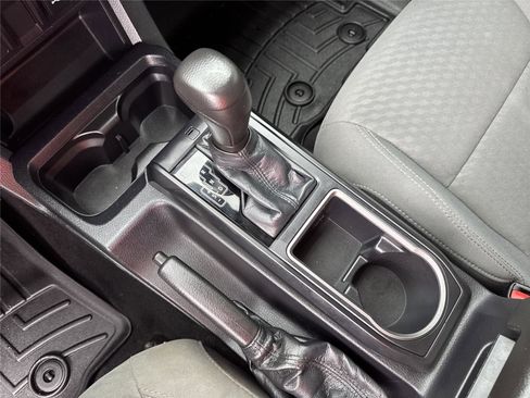 Used 2021 Toyota Tacoma SR w/ SR Convenience Package RWD image 30