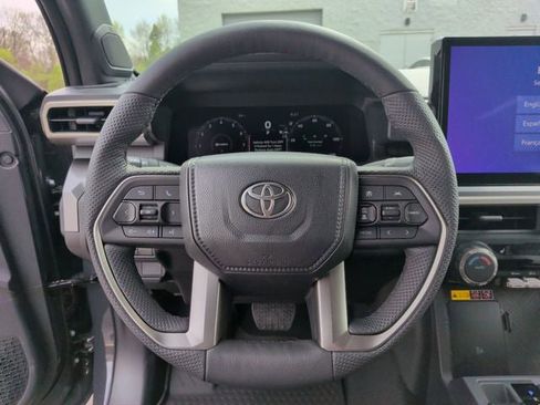 New 2026 Toyota Tacoma TRD Off-Road AWD/4WD image 14