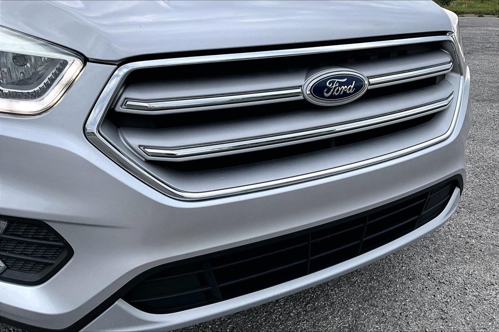 Used 2018 Ford Escape SEL AWD/4WD image 28