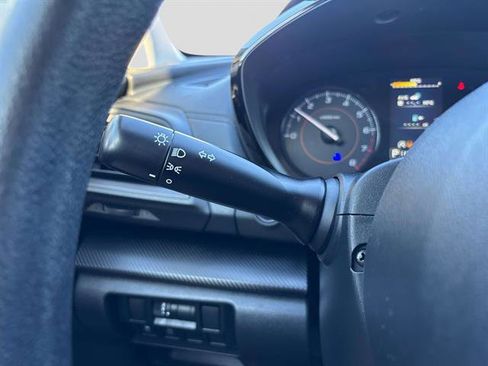 Used 2023 Subaru Crosstrek 2.0i image 28