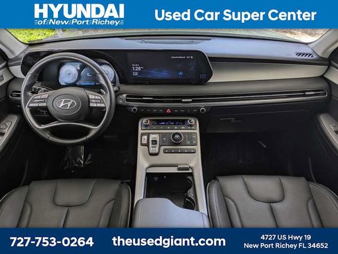 Used 2024 Hyundai Palisade SEL FWD image 21