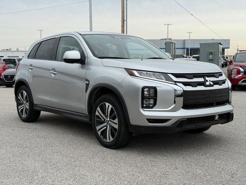 Used 2023 Mitsubishi Outlander Sport ES image 8