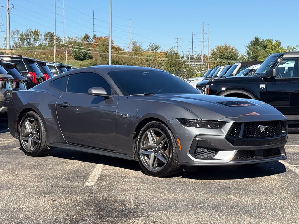 Used 2025 Ford Mustang GT RWD image 23