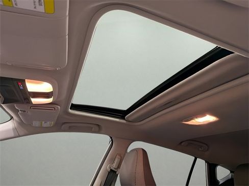 Certified 2024 Subaru Crosstrek 2.0i Premium image 26