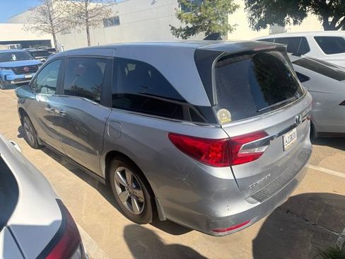Used 2019 Honda Odyssey EX image 7