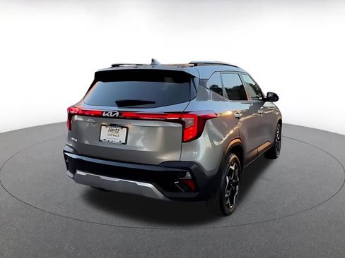 Used 2025 Kia Seltos S image 13