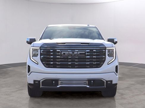 Used 2024 GMC Sierra 1500 Denali Ultimate image 2