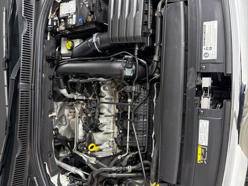 Used 2019 Volkswagen Jetta SEL Premium FWD image 27