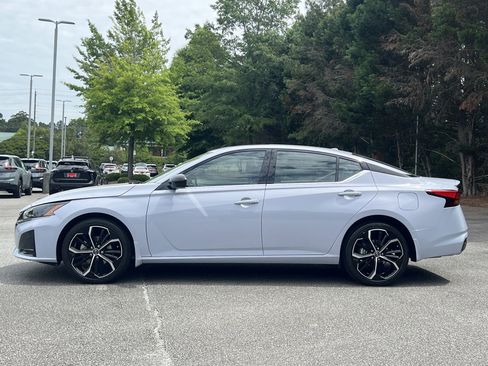 Certified 2025 Nissan Altima 2.5 SR w/ SR Premium Package AWD/4WD image 20