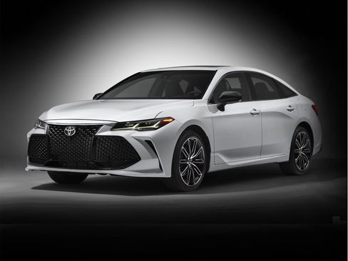 Certified 2022 Toyota Avalon Touring w/ Advanced Safety Package FWD image 2
