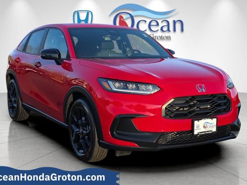 Used 2023 Honda HR-V Sport image 1