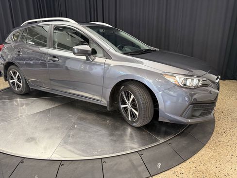 Used 2020 Subaru Impreza 2.0i Premium AWD/4WD image 12