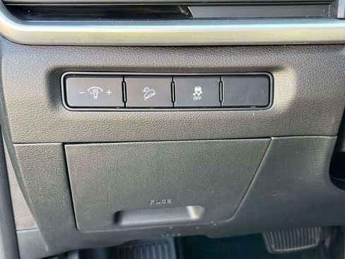 Used 2023 Kia Telluride S w/ S Sunroof Package AWD/4WD image 18