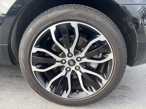 Used 2020 Land Rover Range Rover Sport HSE image 7