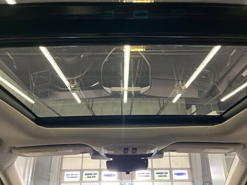 Used 2024 Subaru Ascent Touring image 29