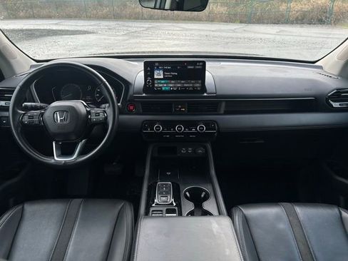 Used 2023 Honda Pilot EX-L image 13