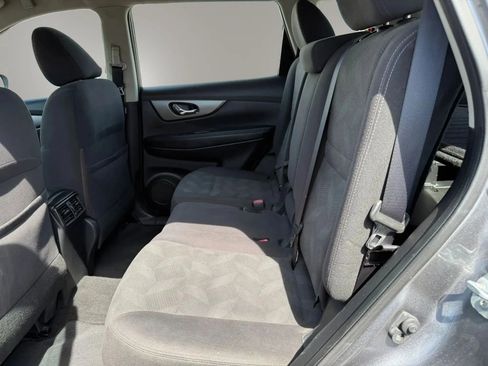 Used 2016 Nissan Rogue S AWD/4WD image 21