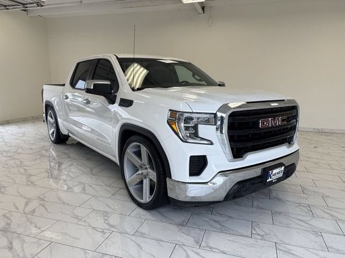 Used 2021 GMC Sierra 1500 2WD Crew Cab w/ Fleet Convenience Package image 2