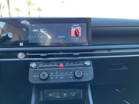 New 2026 Hyundai Tucson SE image 11