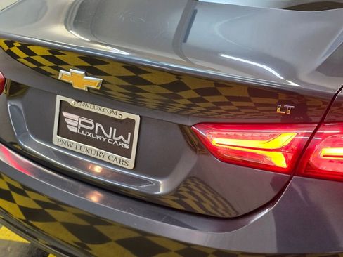 Used 2020 Chevrolet Malibu LT image 13