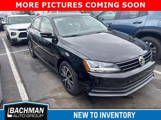 Used 2017 Volkswagen Jetta SE video 1