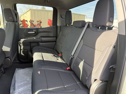 New 2026 Chevrolet Silverado 1500 Custom Trail Boss w/ LPO, Dark Essentials Package image 20