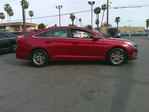 Used 2015 Hyundai Sonata SE FWD image 8