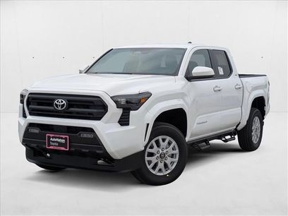 New 2025 Toyota Tacoma SR5