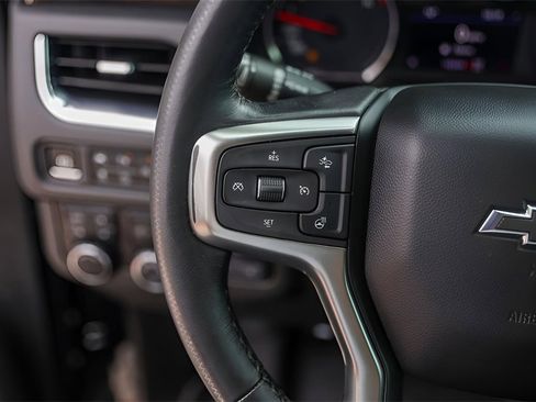 Used 2021 Chevrolet Tahoe Z71 w/ Z71 Signature Package image 17