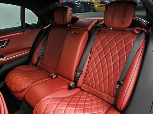 Used 2024 Mercedes-Benz S 580e 4MATIC Sedan image 21