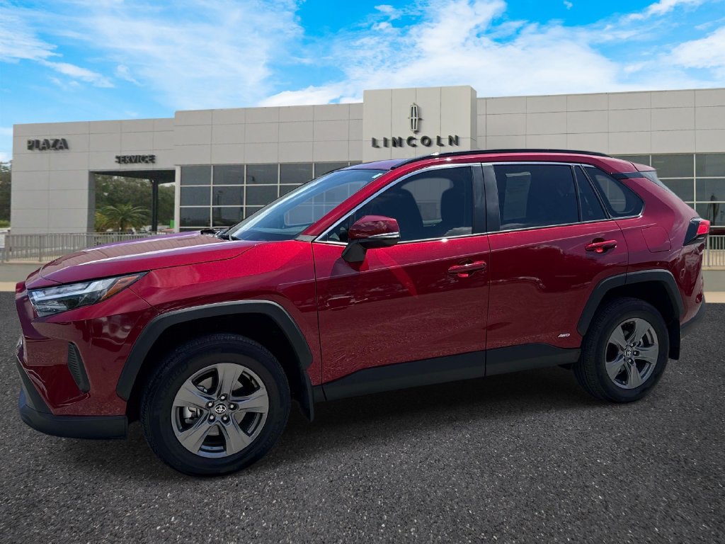 Used 2024 Toyota RAV4 XLE w/ Convenience Package AWD/4WD image 7