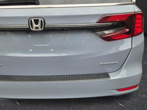 Used 2023 Honda Odyssey Sport image 35