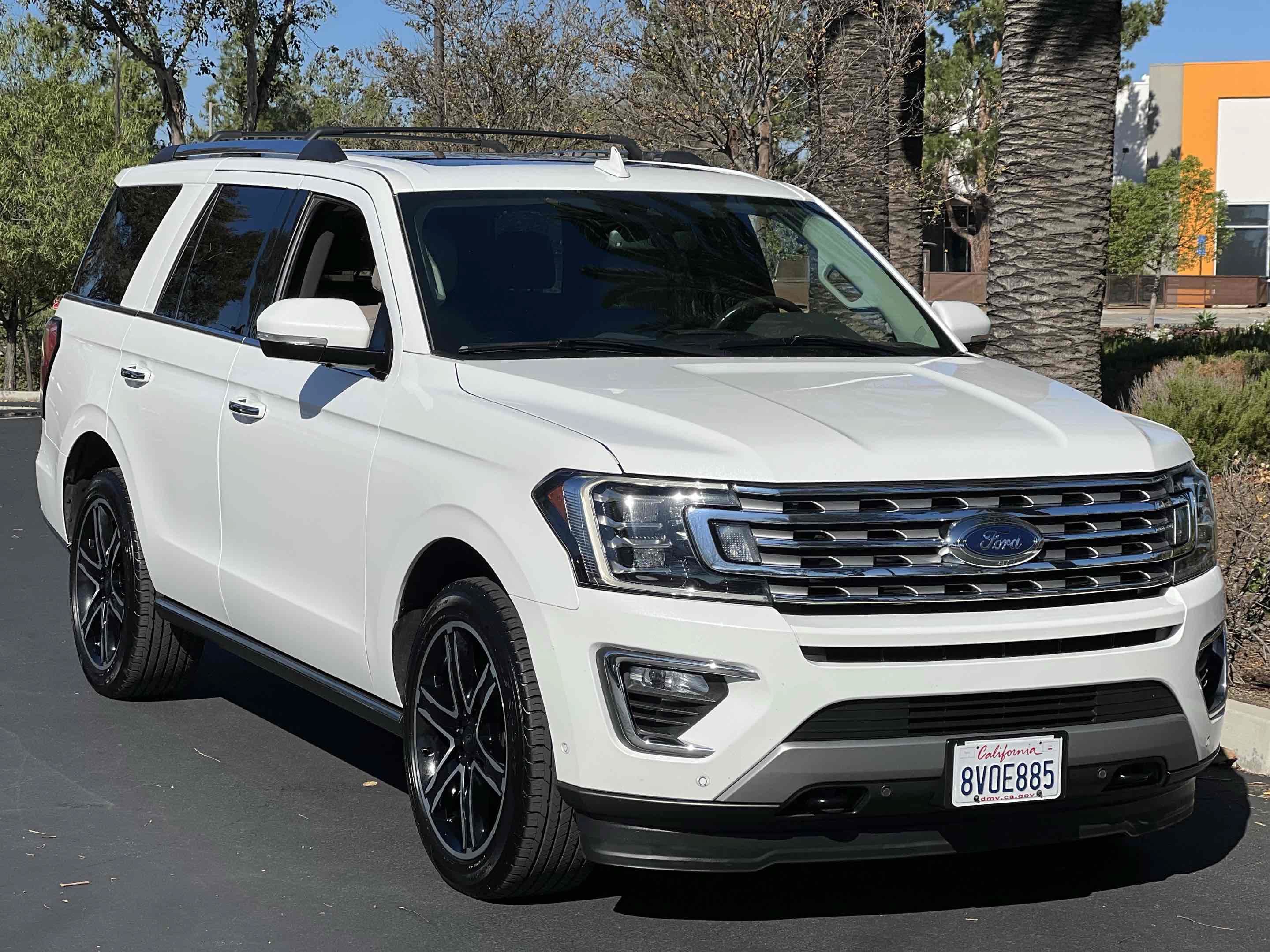 Used 2021 Ford Expedition Limited AWD/4WD image 96