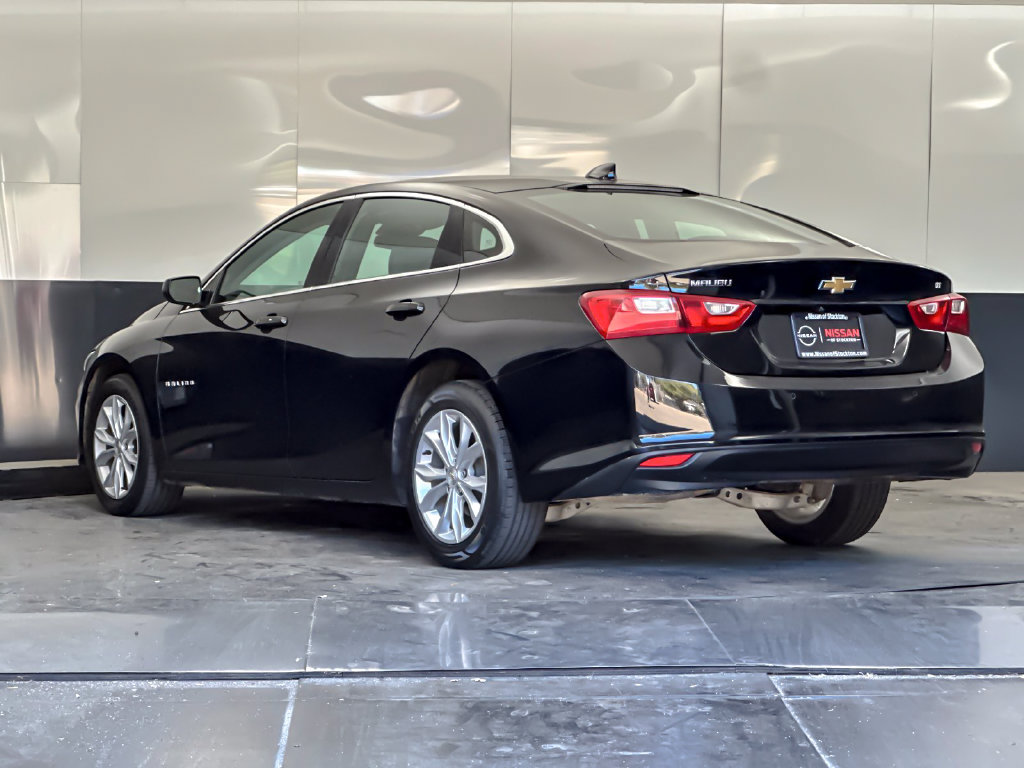 Used 2025 Chevrolet Malibu LT FWD image 5